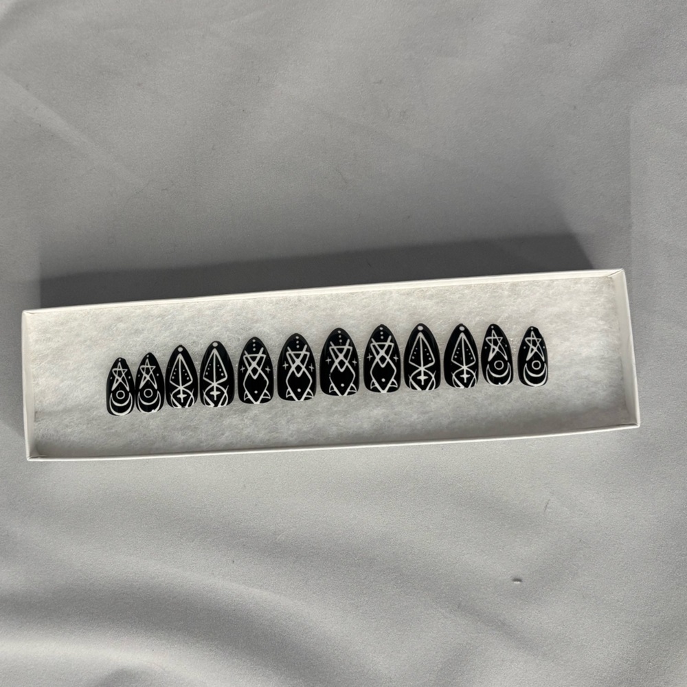 Handmade Press-On Nails
